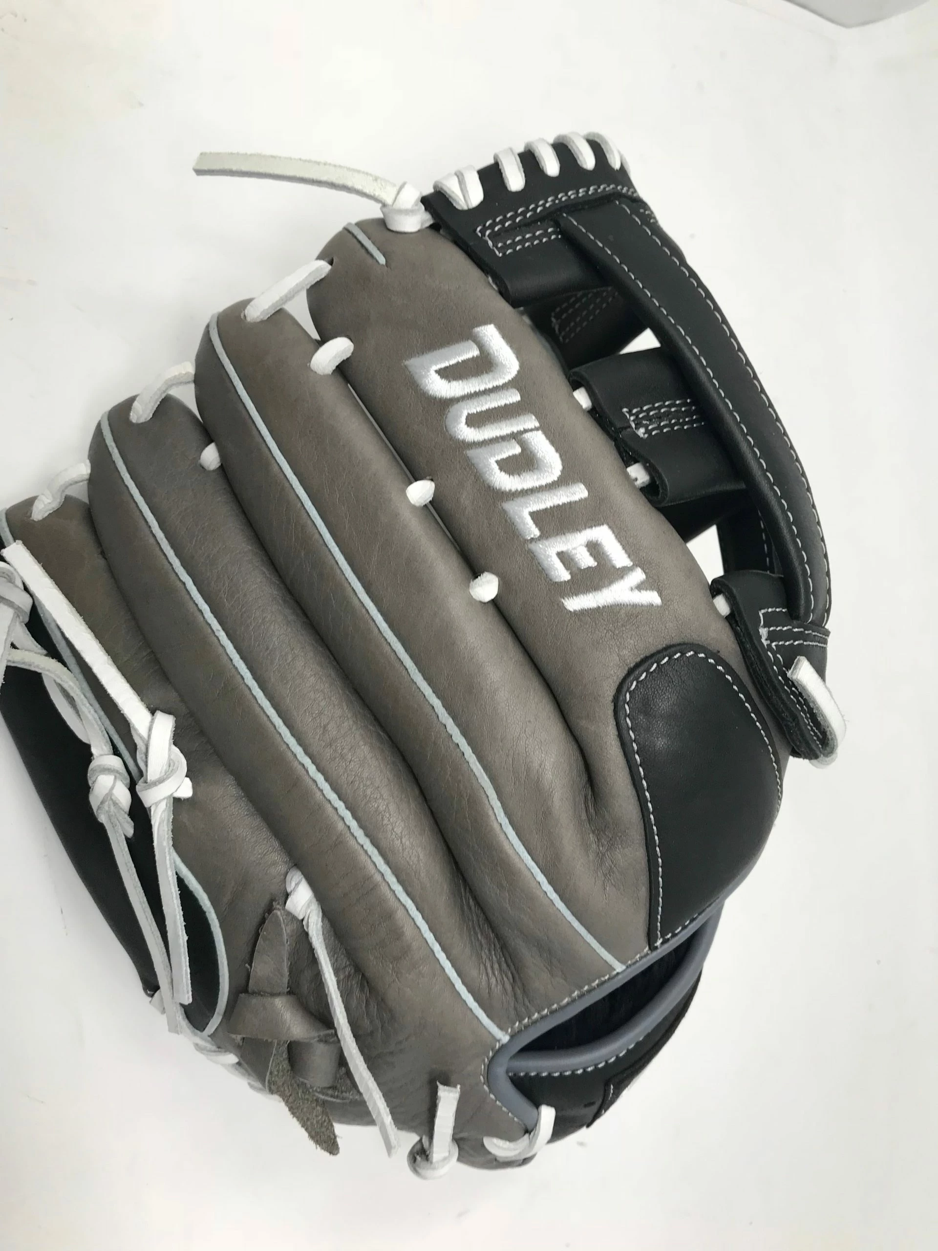 New Dudley DL1400 Lightning Series 14" Slowpitch Softball Glove Gray/Black RHT - Image 2