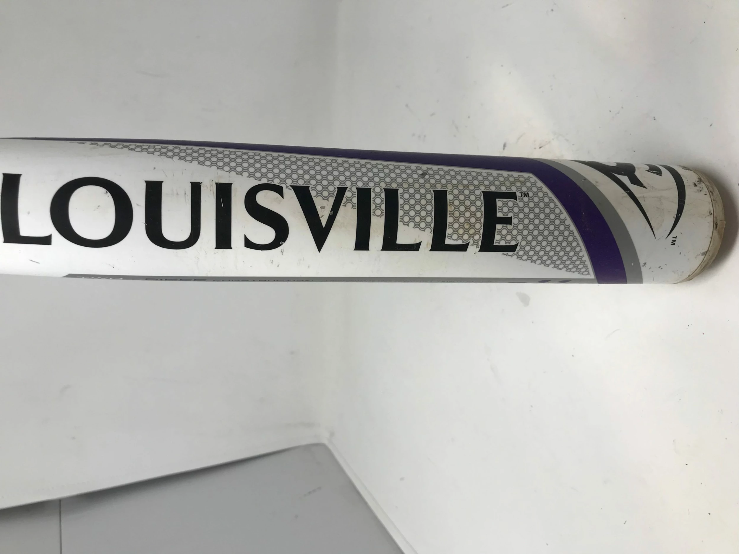 LOUISVILLE SLUGGER Used Louisville XENO FPXN151 31/20 Fastpitch Softball Bat 2 1/4" White/Purple - Image 2