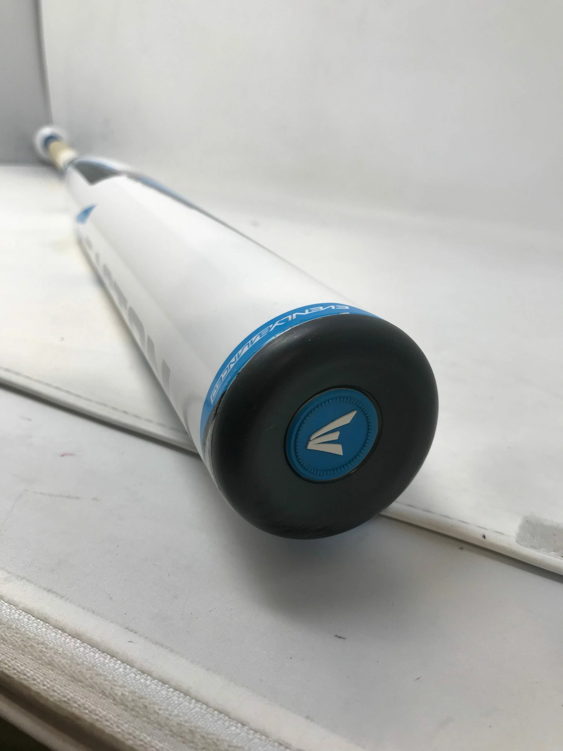 Used Easton Mako FP16MK10 33/23 Fastpitch Softball Bat 2 1/4" 2016 (-10) - Image 4