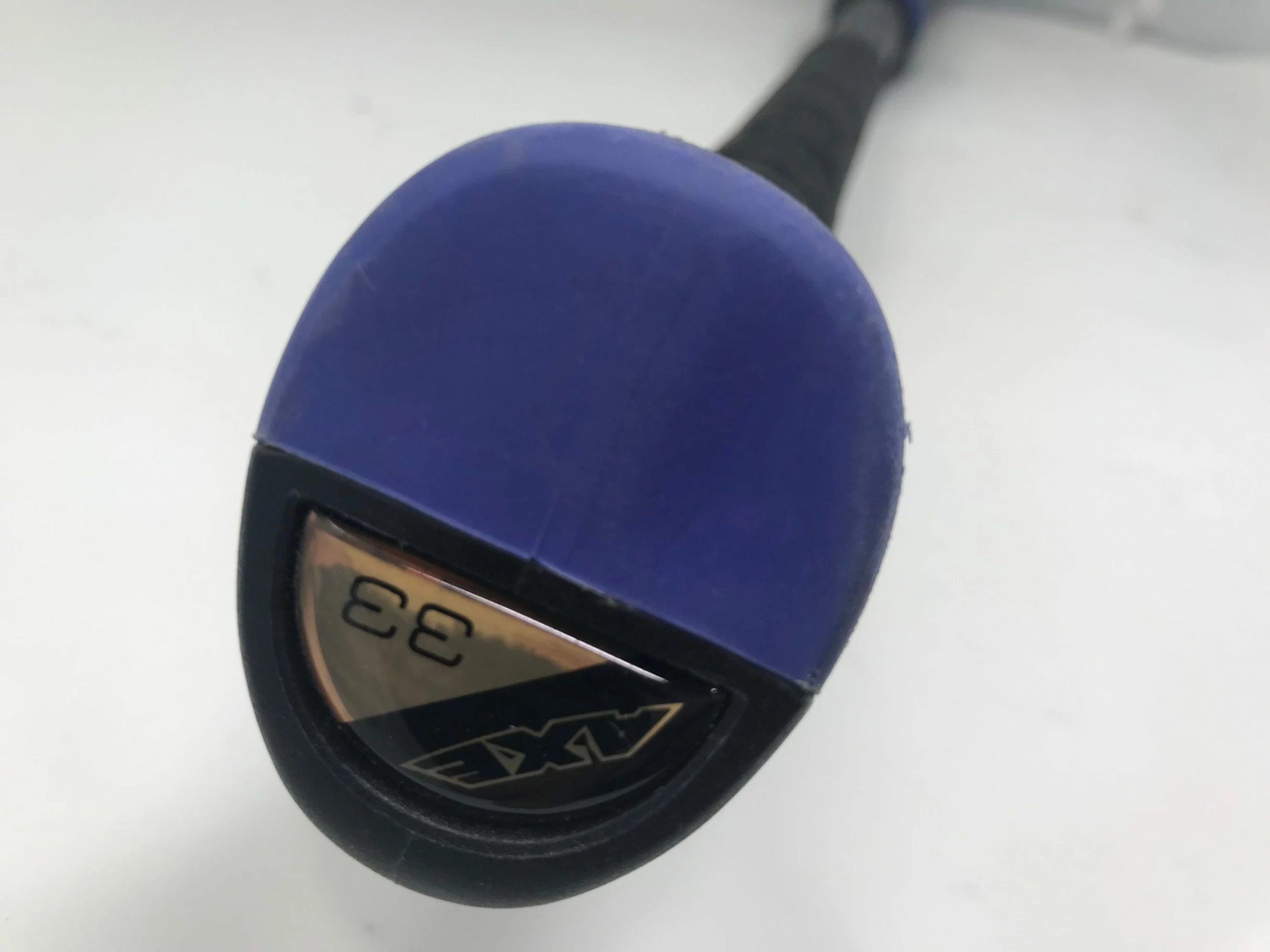 Used Axe Avenge Pro Power Gap -10 33/23 Fastpitch Softball Bat: L158J Black/Blue - Image 3